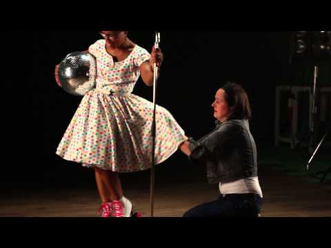 Making of / Tonya Graves