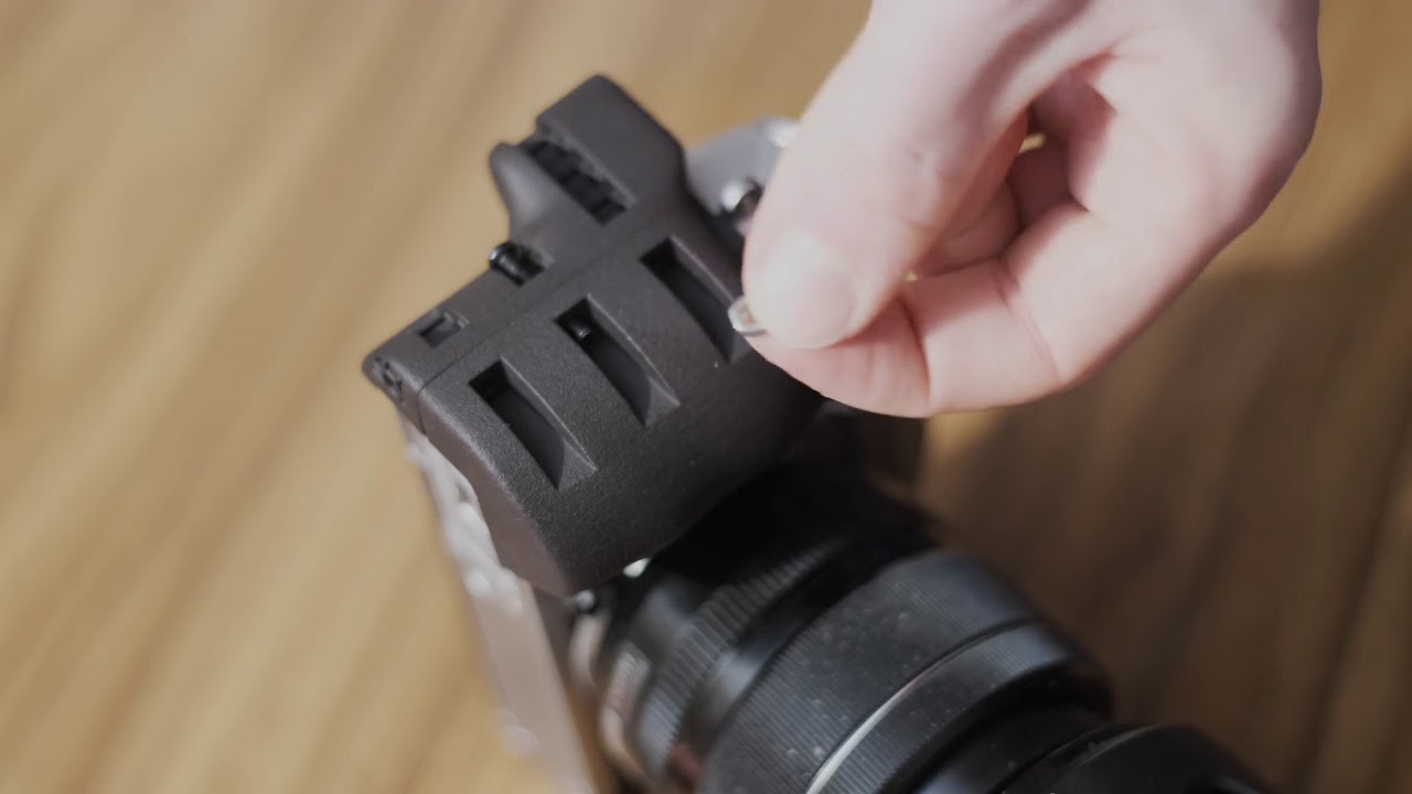 Grip for Fuji X-T10/X-T20/X-T30 mounting