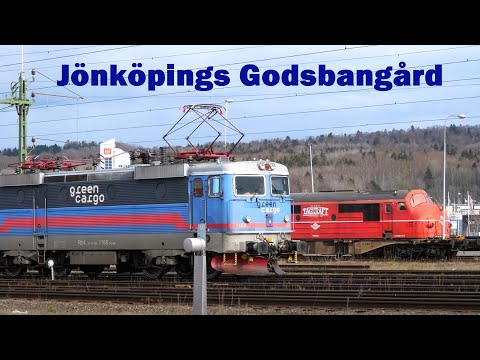 Tåg och lok på Jönköpings Godsbangård / Trains at the Jönköping Freight Yard
