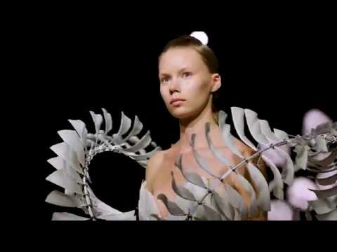 Iris van Herpen HC FW 2019