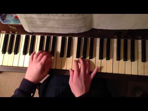 Caitríona plays "Chattanooga Choo Choo" by Warren and Gordo