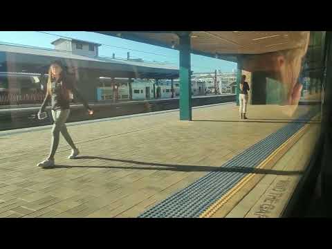 9th Jan 2023, XPT 623, leaving Sydney central