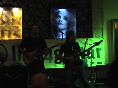 Muris Varajic & Emir Hot - Flight of the Bumblebee - live4guitar.com