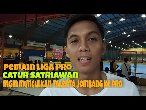 CATUR SATRIAWAN DARI BINTANG TIMUR SURABAYA HINGGA GIGA FC