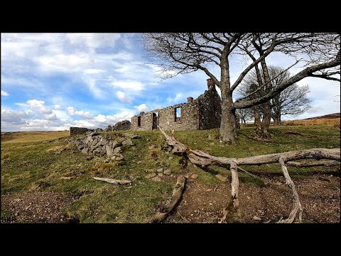 ABANDONED Scottish 1700's Farm - Lost in PARADISE Lands