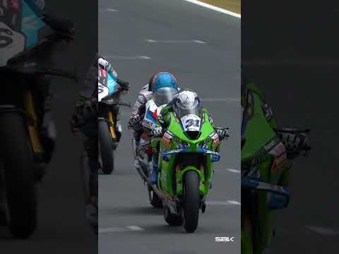 Garrett 🆚 Oliveira 🆚 Baz: the battle was served 🍿 | 2026 #SpanishWorldSBK 🇪🇸