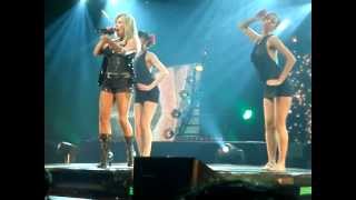 SAMANTHA FOX   - La Isla Bonita  - Call Me -  SABRINA SALERNO (french tour,Toulon 25-02-2012)