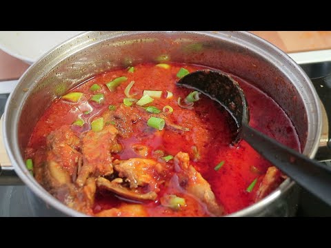HOW TO COOK NIGERIAN TOMATOES STEW WITH CHICKEN