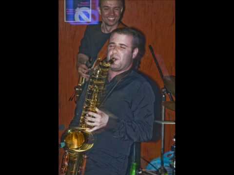 Pablo Estellés en "El bar de Juan" - Diabolous in música (D. G.)