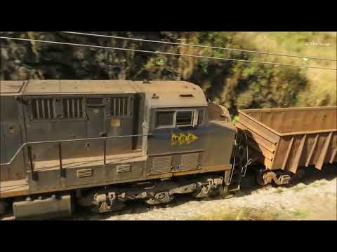 NHE 0205 passando pelo vilarejo da cidade de Comendador Levy Gasparian - RJ.