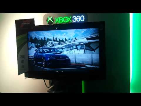 Forza 4 - gamescom 2011 crash/smoke