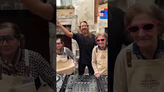 Bob Sinclar suona ad Altamura con le nonnine del forno: &quot;Il miglior club del mondo&quot; | RDSnews