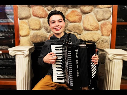 WELTKRI3060BK - Black Weltmeister Kristall Piano Accordion LMM 30 60 $2499