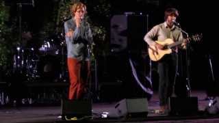 Kings of Convenience - Singing Softly To Me (Live in Venezia)