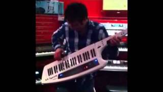 Sarah Darling &amp; Chris Tuttle At Guitar Center