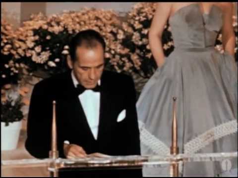 Thumbnail of the video: Humphrey Bogart Wins Best Actor: 1952 Oscars