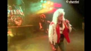 Saxon - Waiting For The Night