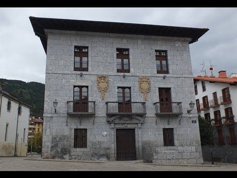 Walking Tour in Markina-Xemein