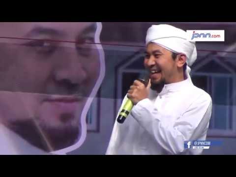 Begini Kisah Perjalanan Hijrah Mantan Vokalis Nineball