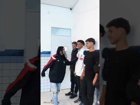 o meu cupido é gari só me traz lixo lixo #short #mariliamendonça #comedia #viral