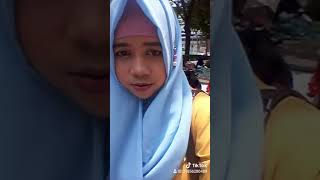 Download lagu Sayang via valen mp3 Download lagu Sayang via valen mp3