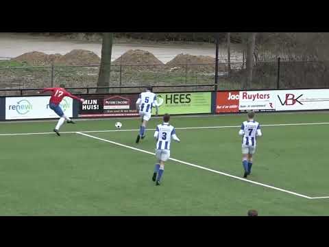 11Sport: Jesse Peeters (Venray) scoort vanaf de achterlijn