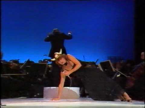 Lill Lindfors - "Opera death"