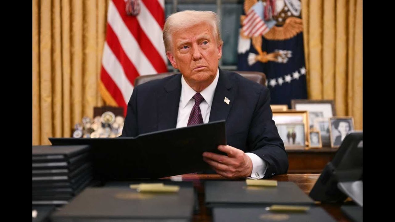 BREAKING: Trump issues STUNNING celebrity pardon