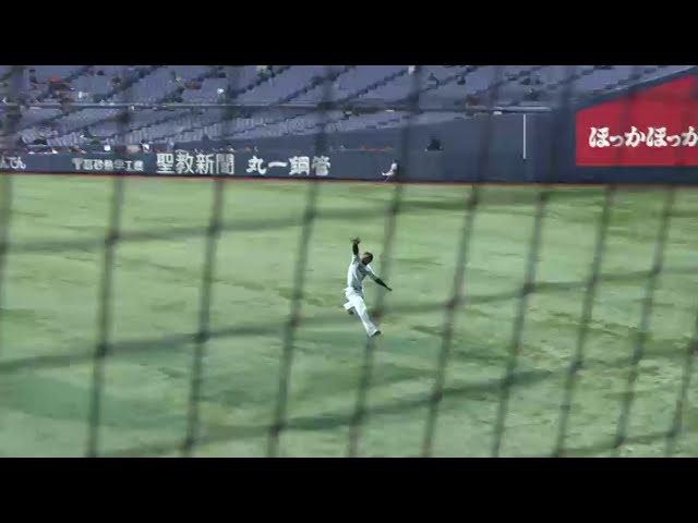 打撃復調のバファローズ・T-岡田 守備でも魅せた!! 2014/3/12 Bs-E