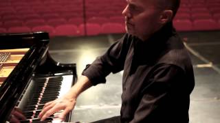 New Generations: Paul Barnes performs Philip Glass Etude No. 16
