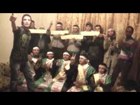 سهرة ثورية برفقة المنشد علي المحمد في حي بابا عمرو في مدينة حمص