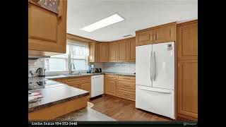 2421 SW 51st St