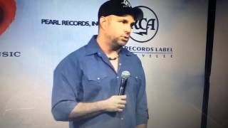 Garth Brooks Conference Nashville Talks About Playing In Ireland