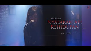 Download lagu NIKE ARDILLA - Nyalakan Api Kehidupan (cover) Matthew Marboyz Feat Ivey | With Lyrics mp3