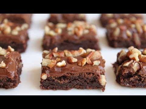 How to Make Fudge Brownies - Easy Brownies Recipe