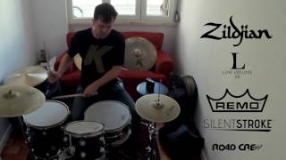 João Lencastre toca com Zildjian Low Volume e Remo Silentstroke