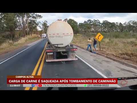 Campos Altos: Carga de carne é saqueada após tombamento de caminhão