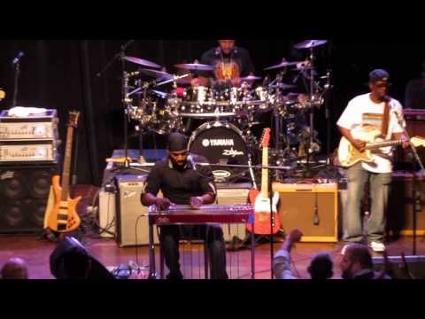 Robert Randolph & The Family Band - The March @ The Palace Theater, Stafford CT 9-6-2013