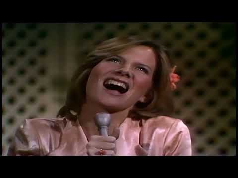 Debby Boone - You light up my life  (1977)