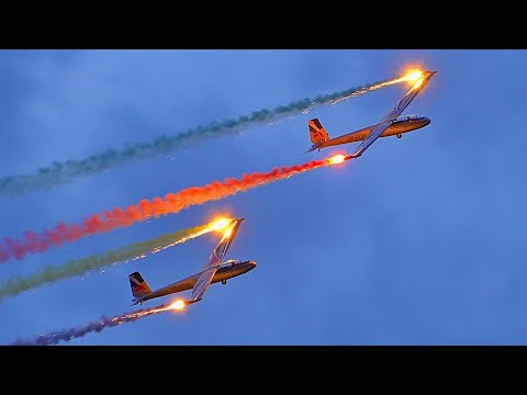 Blanix Team - Glider Aerobatic Pyro Night Show at Hahnweide Airshow 2025