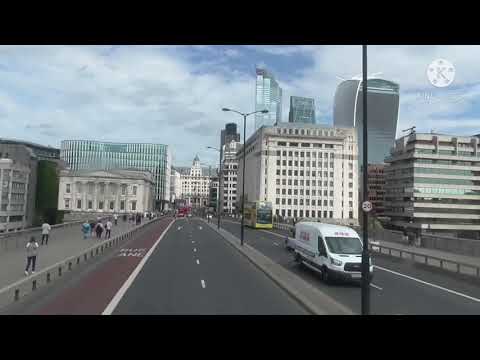 Bus route 35 Clapham Junction to Shoreditch