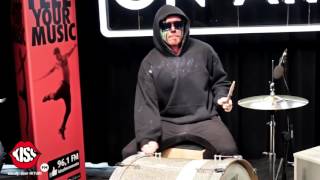 Carla&#39;s Dreams   Dragostea Din Plic Live @ Kiss FM