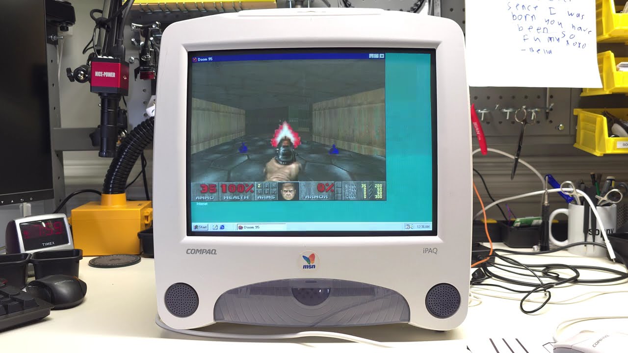 Playing Doom 95 on a hacked Compaq iPAQ IA-2 - YouTube