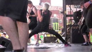 The Blackout @ Warped Tour 2009: Save Our Selves (The Warning)