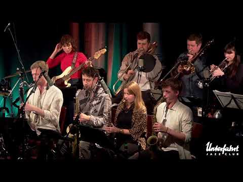 Digital Code von Gregor Huebner