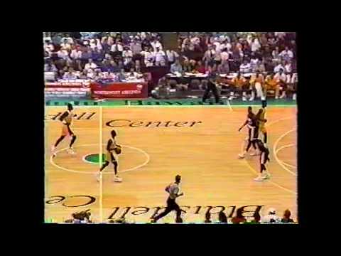 Elliot Perry Steal And Breakaway Dunk Vs LA Lakers (Pre-Season 1992)