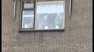 Op bezoek in het bejaardentehuis 1990