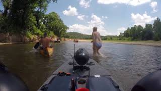 preview picture of video '2018 Elk river River Ranch Resort Noel,Mo Maiden voyage of my float trip floating sound system'
