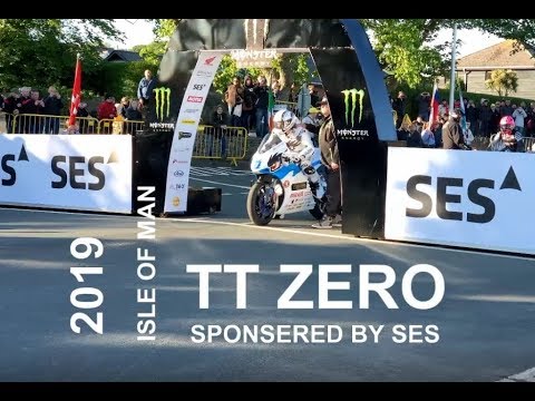 The 2019 Isle of Man TT ZERO Race From The Starting Line