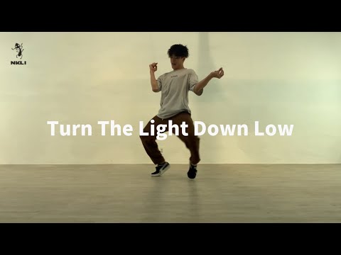 【1日1曲】【Freestyle Dance】Turn The Light Down Low : Timmy Trumpet & R3HAB